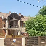 Lakefront In Zamardi-balaton 55198 Daire