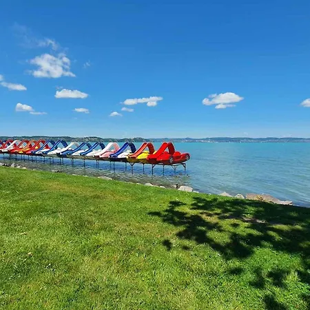Lakefront In Zamardi-balaton 55198 아파트